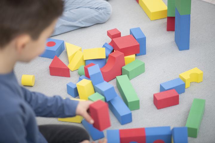 Actual product image Betzold Soft building blocks in bright colors, 68 parts