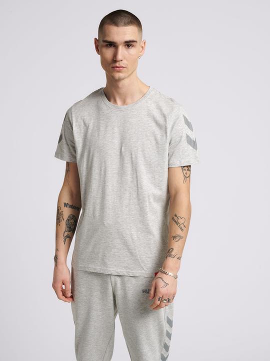 Image du produit hummel Legacy Chevron T-Shirt (S)