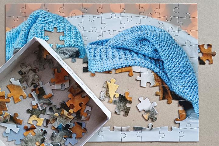 Produktbild Selecta Spielzeug Puzzle Süsses Kätzchen und schläfriger Hund, 100 Teile. (100 Teile)