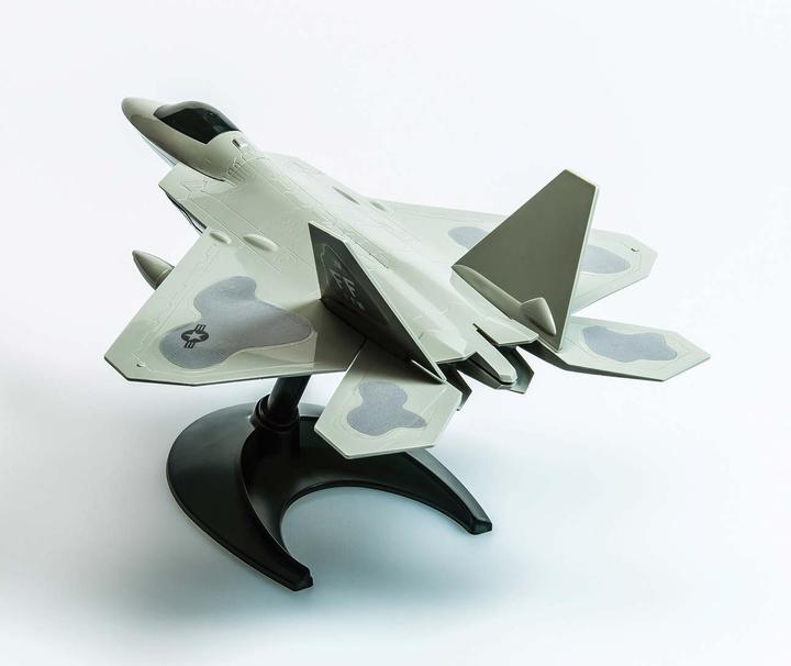 Actual product image Airfix Kit F22 Raptor Quick Build