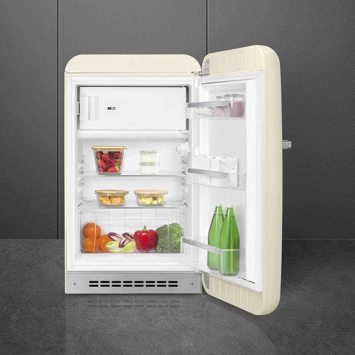 Actual product image Smeg Retro Style FAB10RCR6 (122 l)