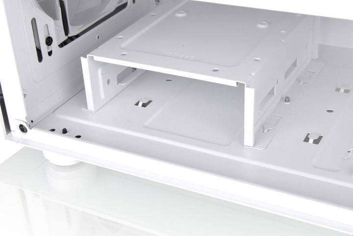 Actual product image Thermaltake View 200 TG ARGB (ATX, Mini-ITX, mATX)