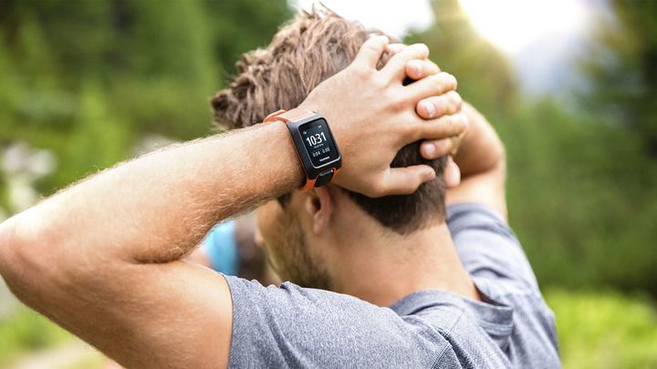 Produktbild TomTom Adventurer Cardio + Music