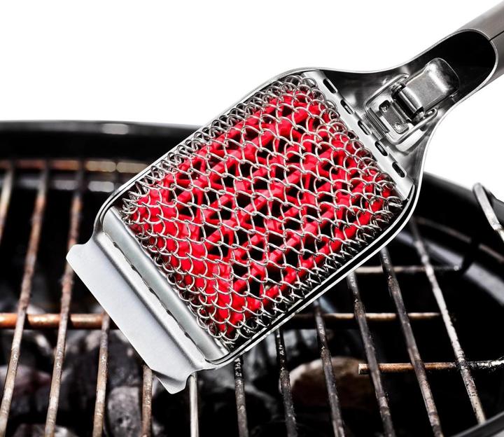 Actual product image OXO GG Grill Brush 51.3x7.8cm (51.30 cm)