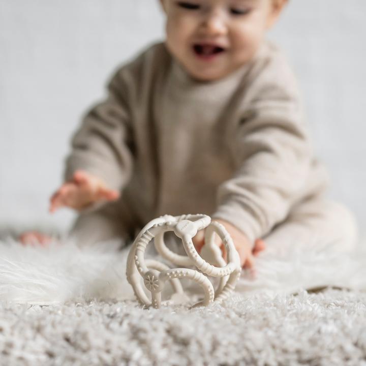Actual product image Nattou Ballset