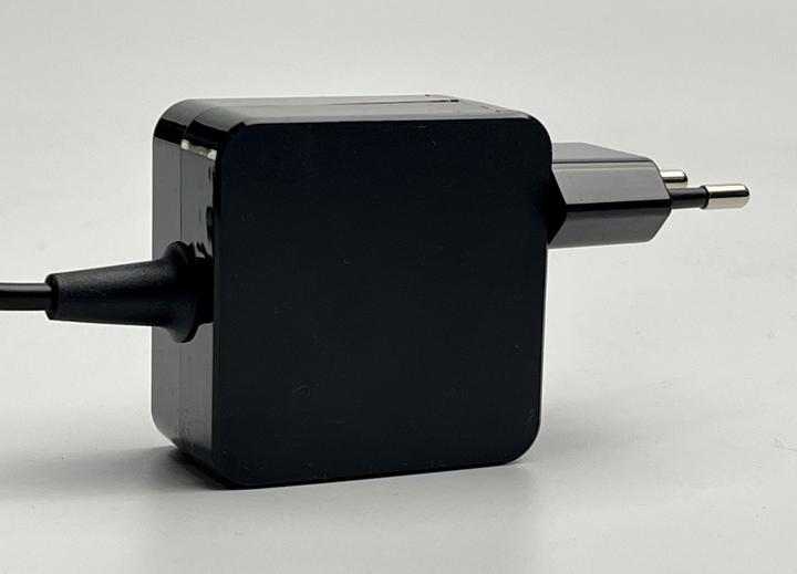 Produktbild CoreParts Power Adapter for Dyson (23 W)