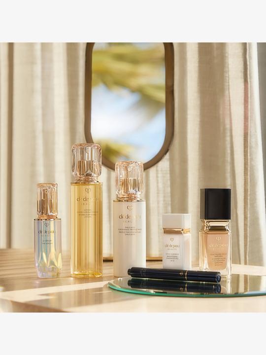 Image du produit Clé De Peau Cle De Peau Correcteur éclat pour les yeux (Almond)