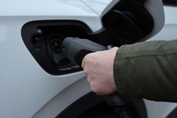 Productafbeelding Deltaco EV laadkabel E-car & Hybride, 16 A, 3.6 kW (CEE 7/7, 3.60 kW, 16 A, 5 m)