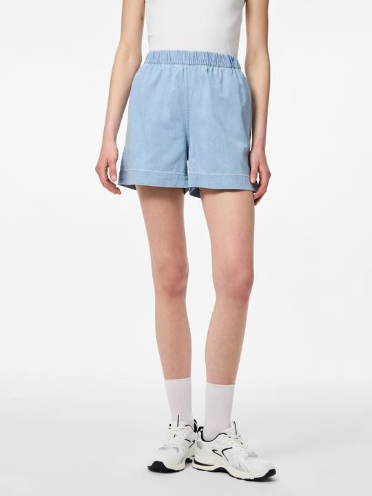 Actual product image Pieces PCTULA Jeansshorts (L)