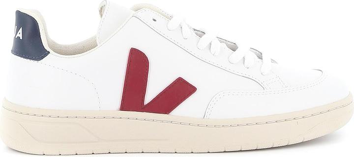 Actual product image Veja V-12 (42)