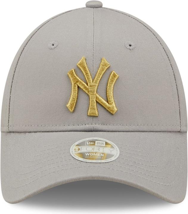 Actual product image New Era 9Forty Metallic New York Yankees