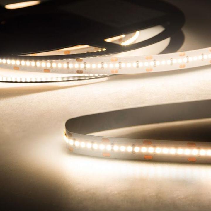 Produktbild Isoled LED-Streifen und Profile (Warmweiss, 200 cm, Indoor)