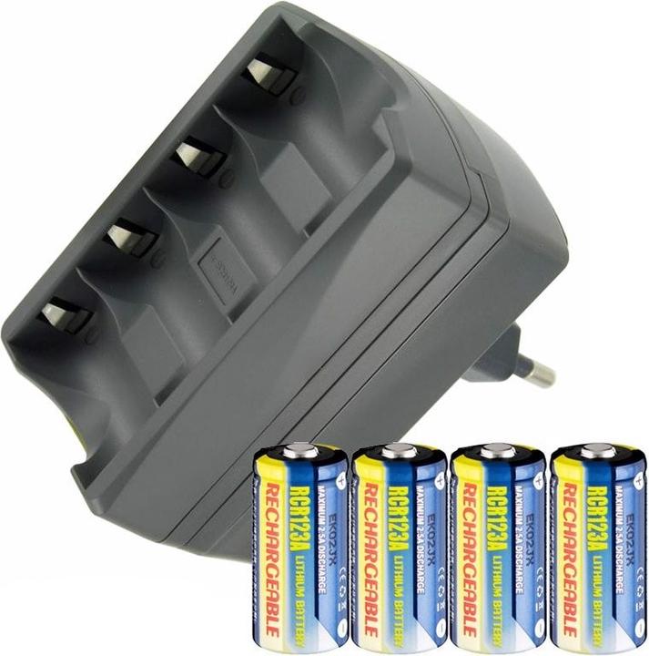 Produktbild AccuCell CR123 Ladegerät (4 Stk., CR123A, 500 mAh, Ladegerät inkl. Akku)