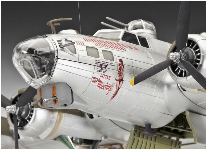 Actual product image Revell B-17G Flying Fortress