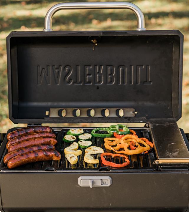 Image du produit Masterbuilt Portable Charcoal BBQ and Smoker with Ca