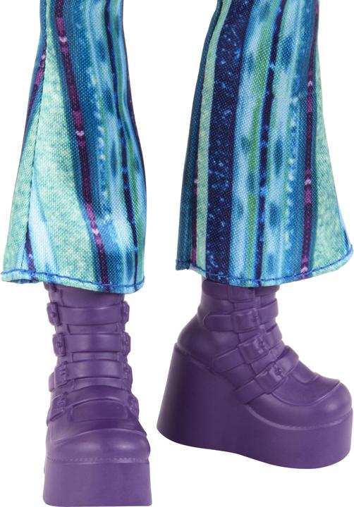 Image du produit Mattel Disney Descendants: The Rise of Red, Uliana, Younger Sister of Ursula Doll