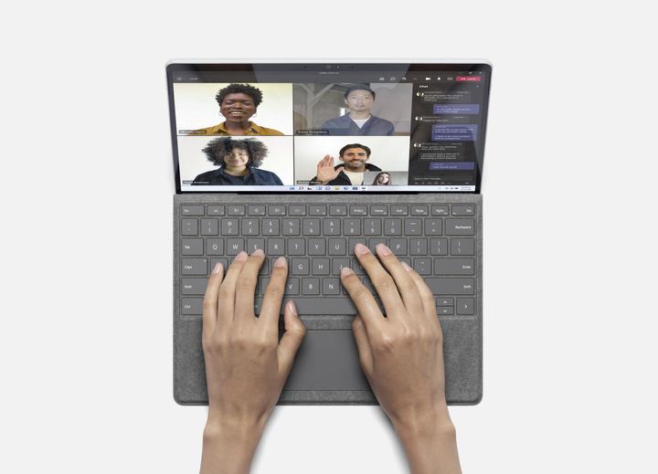 Produktbild Microsoft Surface Pro X (13", Microsoft SQ1, 8 GB, 128 GB)
