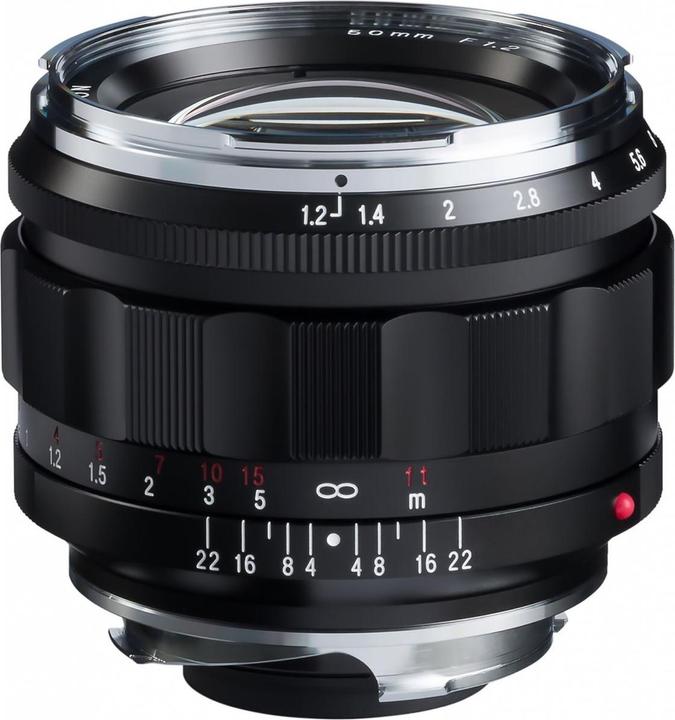 Voigtländer Nokton 50mm / 1,2 VM asfalto. (Leica M, Full-frame)