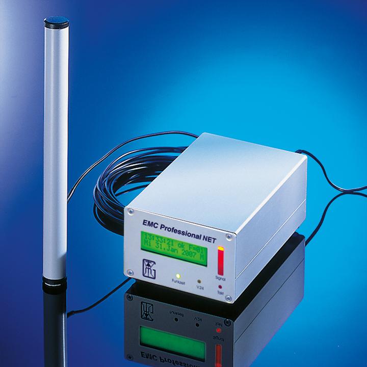 Actual product image Gude 3001 Time Server with Integrated DCF77 Radio Clock for Industrial Environments (0.32 m)