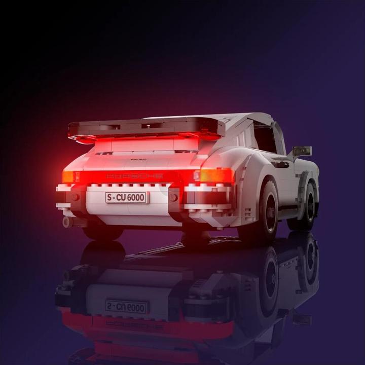 Actual product image Light my bricks LMB 2.0 LED light set for LEGO 10295 Porsche 911