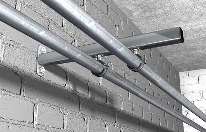 Actual product image Fischer German pipe clamp FGRS 32-37 M8/M10