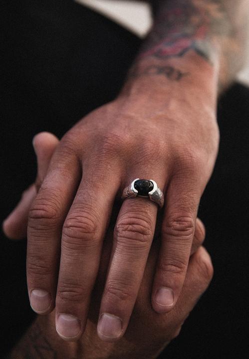 Immagine prodotto Haze & Glory Ring Liberty - Schwarzer Onyx 925 Silber (58, 925 Argento)