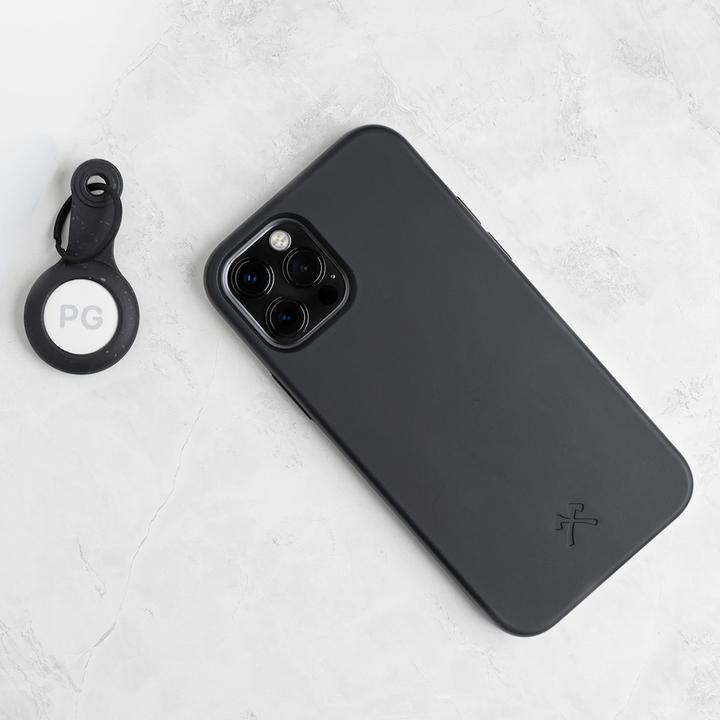 Actual product image Woodcessories BioCase (Apple iPhone 11 Pro)