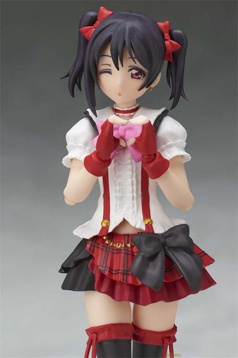 Immagine prodotto Bandai Amore dal vivo - Nico Yazawa S.H.Figuart