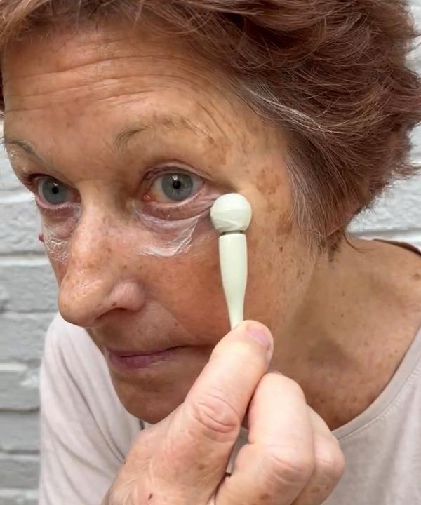 Produktbild UpCircle Augenrolle