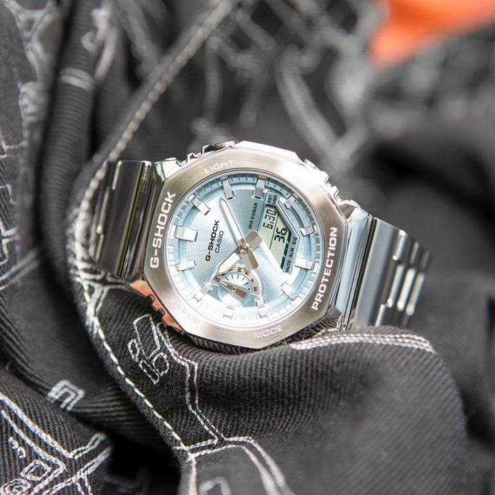 Produktbild G-Shock GM-2110D-2A (Chronograph, Digitaluhr, 44 mm)