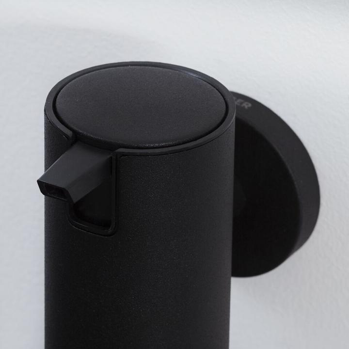 Actual product image Tiger Boston