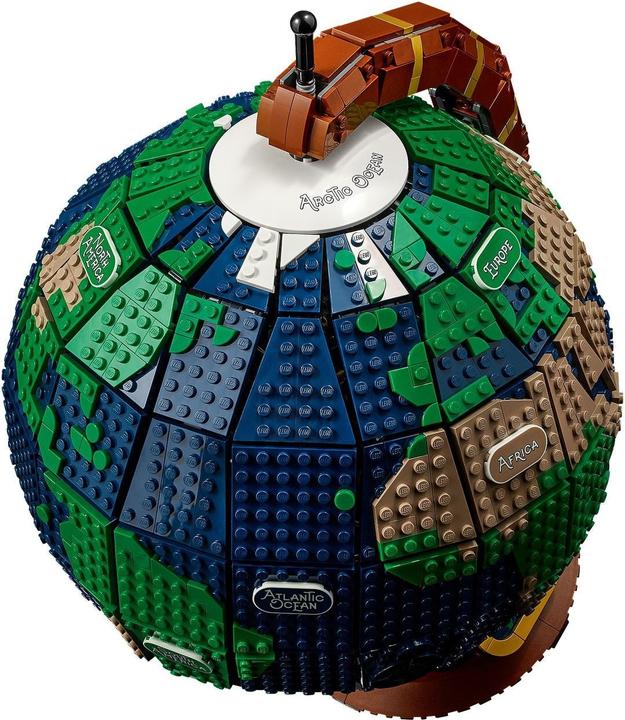 Actual product image LEGO Globe (21332, LEGO Ideas, LEGO Rare Sets)