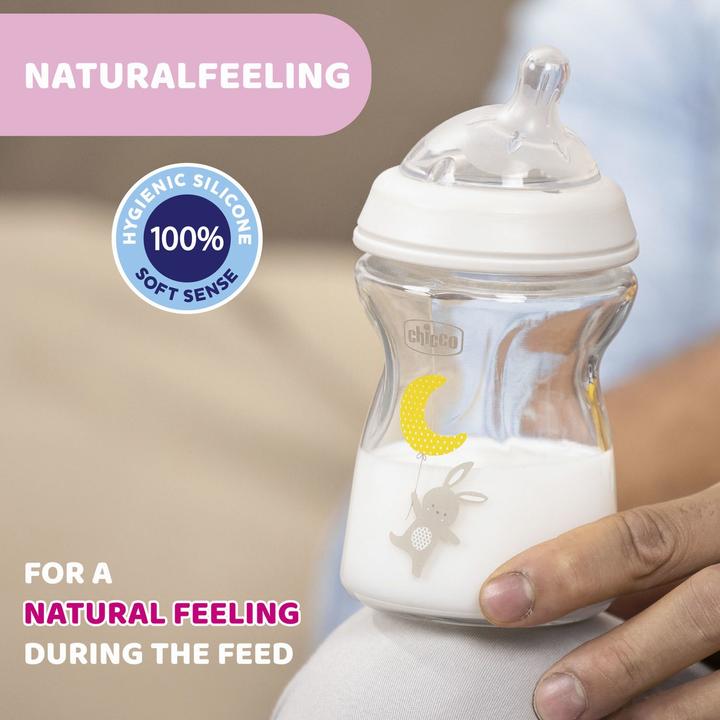 Produktbild Chicco Babyfläschchen NATURAL FEELING Glas Sauger Silikon langsamer Fluss UNI 0m+ (250 ml)