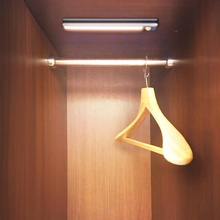 Actual product image Nedis Rechargeable LED light strip with motion sensor (Warm white, 1.40 cm, Indoor)