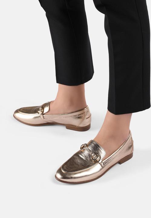 Immagine prodotto Inuovo Con questa elegante e classica scarpa slip-on sarai sempre alla moda nelle occasioni importanti. (36)