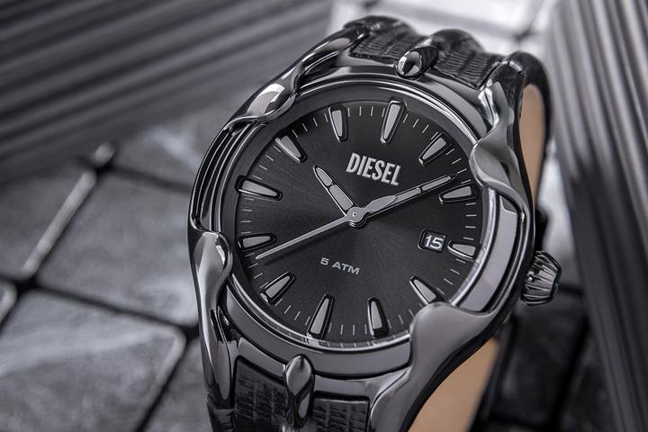 Actual product image Diesel Vert (Analogue wristwatch, 44 mm)