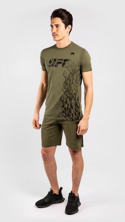 Produktbild UFC | Venum Authentic Fight Week Herren Shorts (XL)
