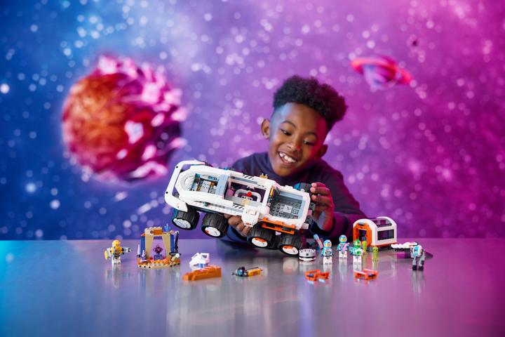 Actual product image LEGO City Command Rover and Crane Loader Toy 60432 (60432, LEGO City)
