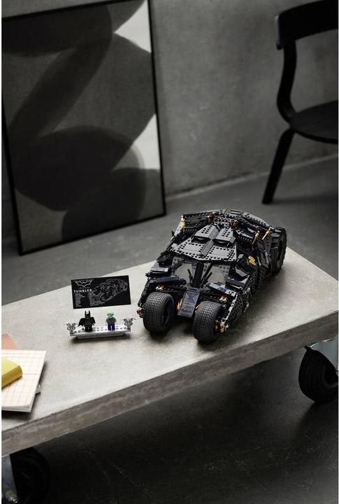 Actual product image LEGO Batmobile Tumbler (76240, LEGO DC, LEGO Rare Sets)