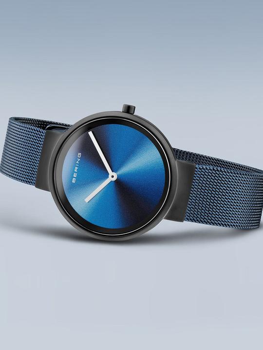 Actual product image Bering Classic (Analogue wristwatch, 31 mm)