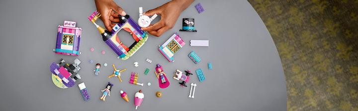 Image du produit LEGO Stands de foire magiques (41687, LEGO Friends)