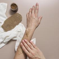 Produktbild Cosmetic Club Peelinghandschuh und Körperpeeling (Körperpflegeset)