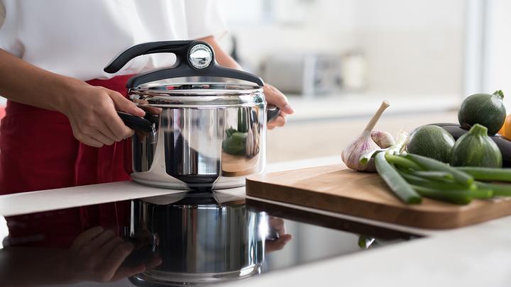 Image du produit Lagostina Autocuiseur Mia, 22 cm, 5 L (22 cm, Cuiseur à vapeur, Acier inoxydable)
