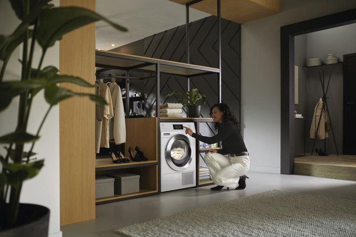 Actual product image Miele TCR790WP (9 kg, Left)