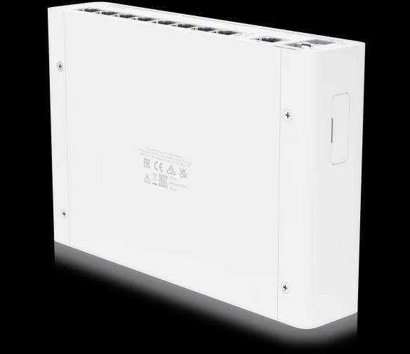 Actual product image Ubiquiti UISP Console (11 Ports)