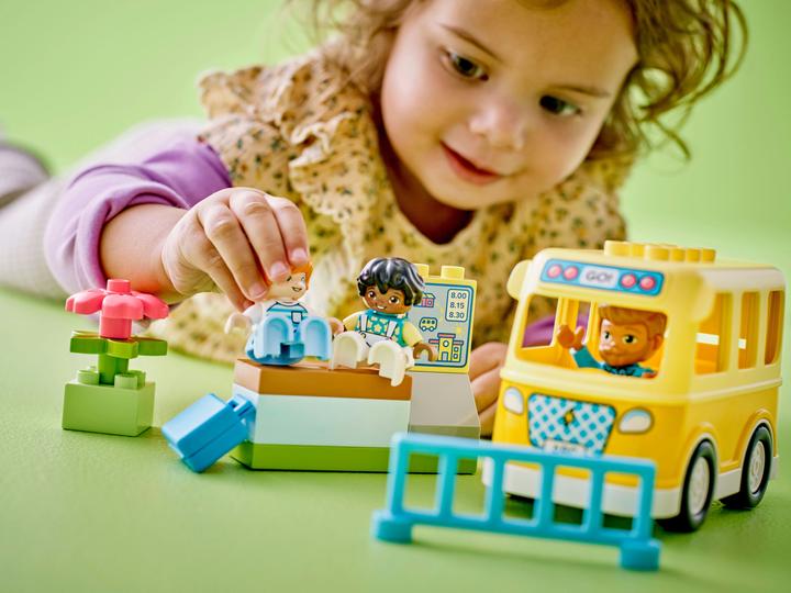 Immagine prodotto LEGO Il viaggio in autobus (10988)
