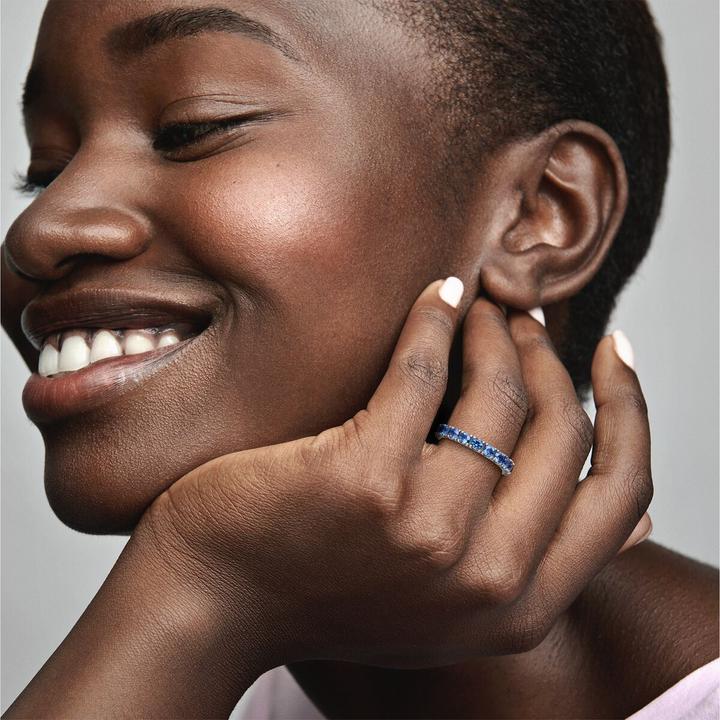 Produktbild Pandora Ring Funkelnde Ewiglkeit (52, 925 Silber)