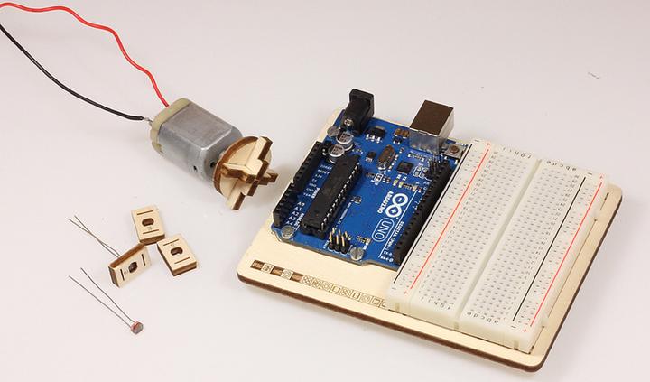 Produktbild Arduino Starter Kit Deutsch