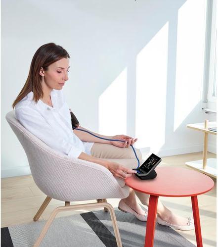 Produktbild Braun ExactFit 5 (Blutdruckmessgerät Oberarm)