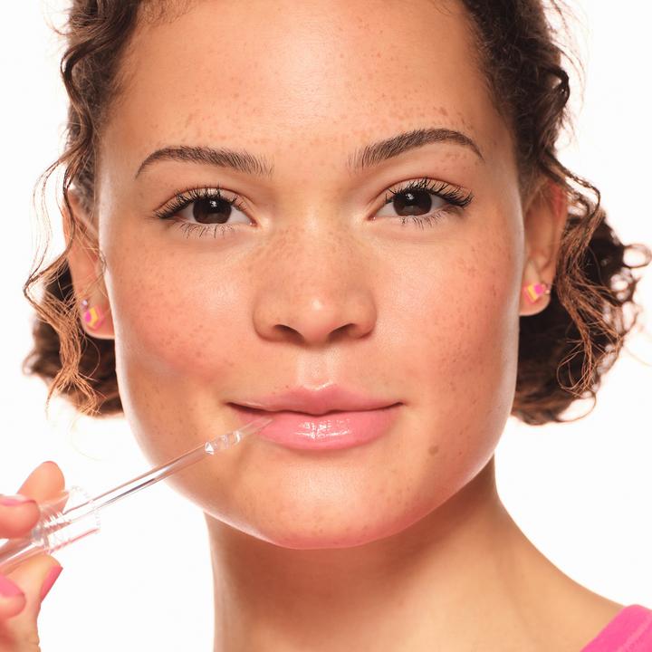 Image du produit essence what the fake! GLASS SHINE PLUMPING LIP FILLER repulpeur lèvres (01 Oh So Glassy)